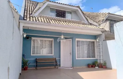 Casa com 3 quartos à venda na rua professora lourdes grutter bonin, 953, afonso pena, são josé dos pinhais, 64 m2 por r$ 400.000