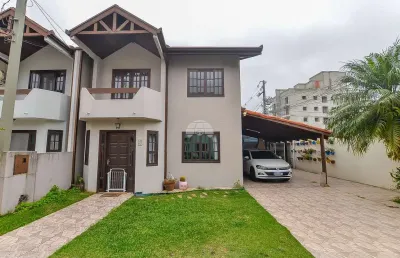 Casa em condomínio fechado com 3 quartos à venda na rua pedro elias graciano, 56, centro, pinhais, 106 m2 por r$ 747.000