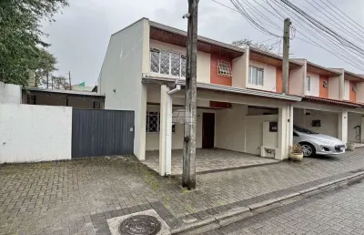 Casa em condomínio fechado com 3 quartos para alugar na rua epaminondas santos, 2000, bairro alto, curitiba, 136 m2 por r$ 3.500