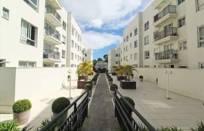 Apartamento com 2 quartos para alugar na rua máximo joão kopp, 345, santa cândida, curitiba, 51 m2 por r$ 2.025