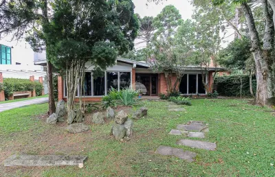 Casa comercial para alugar na avenida mal.humberto a.c.branco, 405, cristo rei, curitiba, 730 m2 por r$ 28.000
