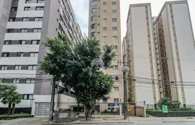 Apartamento com 1 quarto para alugar na rua governador agamenon magalhães, 173, cristo rei, curitiba, 39 m2 por r$ 1.500