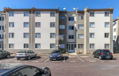 Apartamento com 2 quartos para alugar na rua guaçuí, 5890, sítio cercado, curitiba, 50 m2 por r$ 1.400