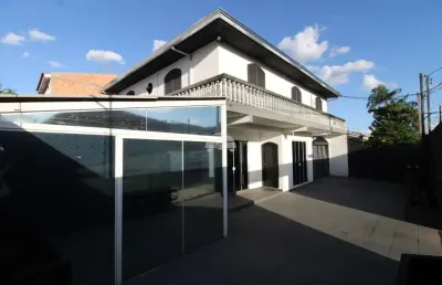 Casa comercial para alugar na rua ribeirão do pinhal, 191, xaxim, curitiba, 237 m2 por r$ 4.800