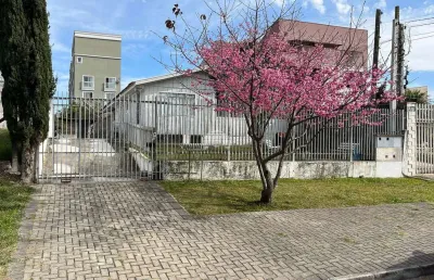 Casa com 2 quartos para alugar na rua professor antônio martins franco, 708, novo mundo, curitiba, 70 m2 por r$ 1.980