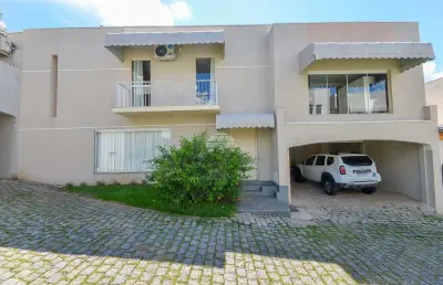 Casa com 4 quartos para alugar na rua santa clara, 459, ahú, curitiba, 169 m2 por r$ 6.000