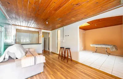Casa com 2 quartos à venda na rua amazilio lavall, 134, jardim florestal, campo largo, 60 m2 por r$ 220.000