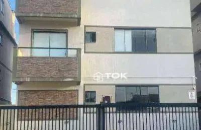 Apartamento com 1 dormitório sendo suíte e com vaga
