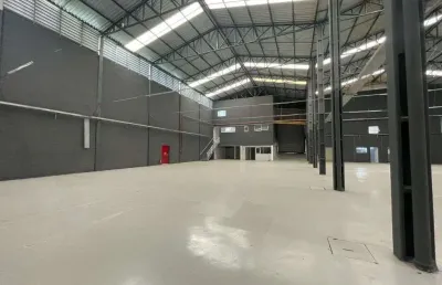 Galpão para alugar, 1642 m² por r$ 32.450,00/mês - chácaras são luís - santana de parnaíba/sp