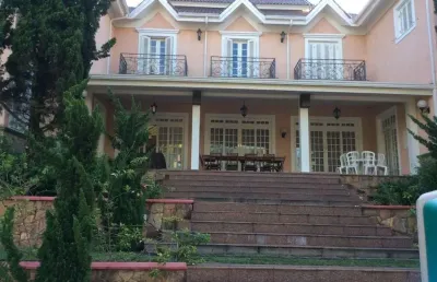 Casa com 5 dormitórios à venda, 864 m² por r$ 5.500.000,00 - parque silvino pereira - cotia/sp