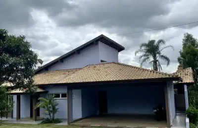 Casa em condomínio fechado com 4 quartos à venda na avenida humberto cereser, 2300, caxambu, jundiaí, 1028 m2 por r$ 2.290.000