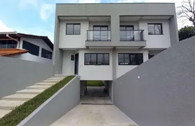 Sobrado no bairro boa vista com 166m², 3 dormitórios ( sendo 1 suíte ) e 4 vagas - boa vista - curitiba - pr