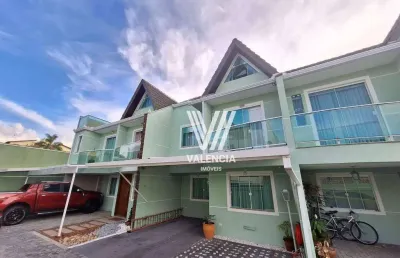 Sobrado em condominio  | 3 dorms | 155m² priv | 2 vagas | guaira - curitiba/pr