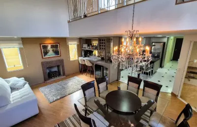 Casa de rua | 3 suites | 4 vagas | 242m² priv | aristocrata - sjp/pr