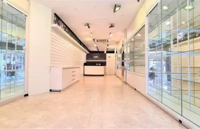 Ponto comercial para alugar na Rua Voluntários da Pátria, 255, Centro, Curitiba