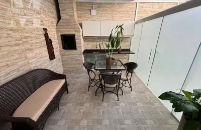 Maravilhoso sobrado alto padrão com 210m2 esquina com joão doetzer semi mobiliado estuda permuta por apartamento próx ao shopping jardim das américas.