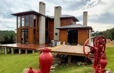 Linda chácara em condomínio fechado mandirituba.  piscina privativa, espaço gourmet, pomar. ótima localização.