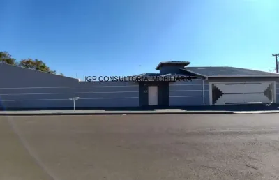 Casa à venda em indaiatuba-sp: 3 quartos, 1 suíte, 3 salas, 3 banheiros, 236,83m² no jardim regente!
