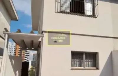 Sobrado no alto de pinheiros para venda ou locação!