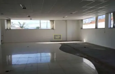 Ótimo ponto comercial para locação na cerro corá no alto da lapa