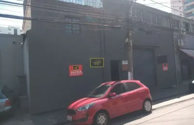 Casa comercial com 5 salas para alugar na Rua Amaro Cavalheiro, 482, Pinheiros, São Paulo