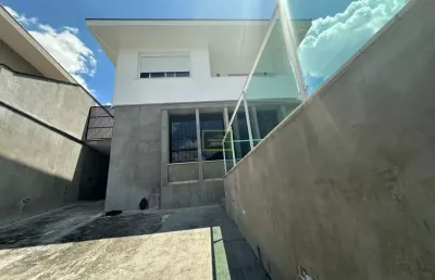 Casa com 04 dormitórios para venda no jardim das bandeiras