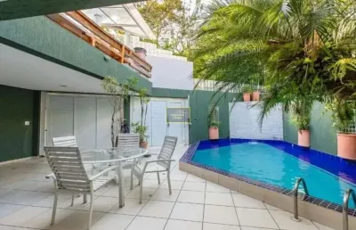 Casa com 3 quartos à venda na Rua Pascoal Vita, 48, Vila Madalena, São Paulo