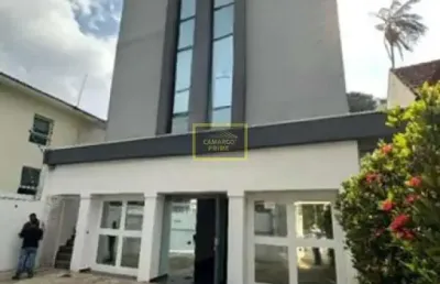 Casa comercial com 11 salas para alugar na Rua Grajaú, 662, Sumaré, São Paulo