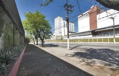 Ótimo galpão para logística, distribuidoras, blindadoras e afins.