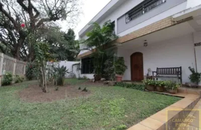 Sobrado na city lapa com quintal e edicula independente, excelente localização.