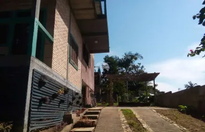 Casa com 5 quartos à venda na rua joao goncalves, 313, penha, antonina, 163 m2 por r$ 500.000