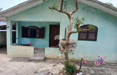 Casa com 2 quartos à venda na rua estrada do campo dos cavalos, 469, matarazzo, antonina, 600 m2 por r$ 198.000