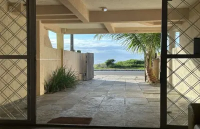 Casa com 3 quartos à venda na avenida beira mar, 6927, balneário ipacaraí, matinhos, 134 m2 por r$ 630.000