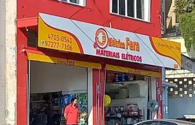 Sala comercial para alugar na Avenida Professor Joaquim Barreto, Centro, Cotia