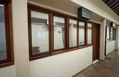 Sala comercial com 60 m²  - centro comercial capuava  - jardim são vicente - km 26 - cotia/sp