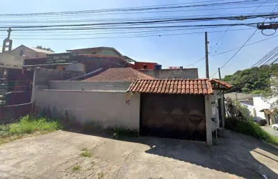 Casa com 03 dormitórios - jardim eliane - cotia / sp
