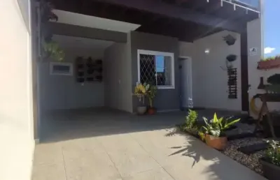 Casa com 3 quartos à venda na rua antônio neves, 445, joão costa, joinville por r$ 424.000