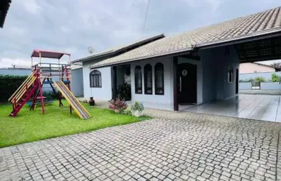 Casa com 3 quartos à venda na rua dos escoteiros, 600, fátima, joinville por r$ 949.900