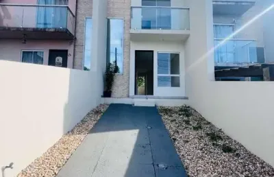 Casa com 2 quartos à venda na rua prudente venturi, 50, jarivatuba, joinville por r$ 265.000