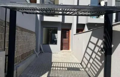 Casa com 2 quartos à venda na rua itá, 200, bom retiro, joinville por r$ 430.000
