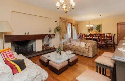 Apartamento mobiliado alto padrão de 3 quartos com 2 vagas à venda no bairro petrópolis em porto alegre