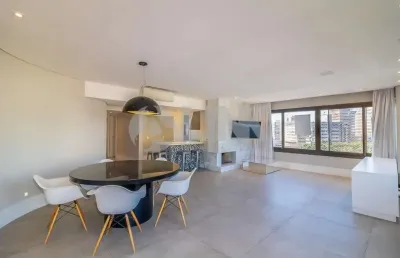 Apartamento de 2 quartos 2 suítes com 2 vagas à venda no bairro petrópolis em porto alegre