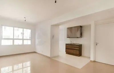 Apartamento com 2 quartos e 1 vaga à venda no bairro jardim carvalho em porto alegre