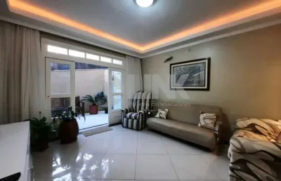 Apartamento garden 2 dormitórios com 1 vaga de garagem à venda no bairro bom fim em porto alegre próximo do parque da redenção