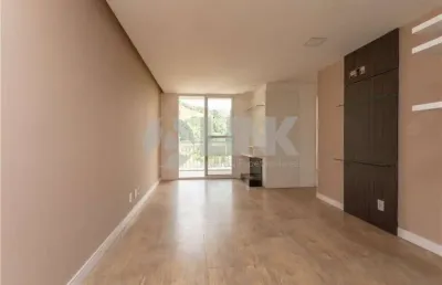 Apartamento com 3 quartos à venda no bairro jardim carvalho em porto alegre