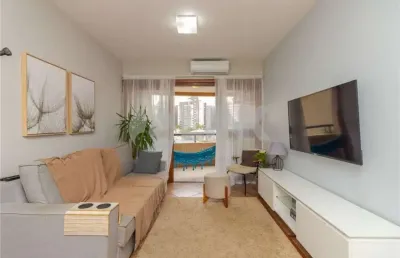 Comprar apartamento de 2 quartos com 1 vaga de garagem à venda no bairro praia de belas em porto alegre