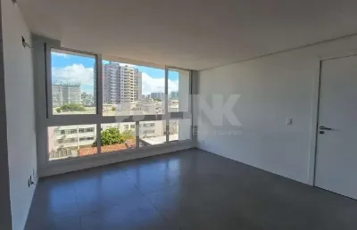 Apartamento de 2 quartos com 1 vaga à venda no bairro vila ipirange em porto alegre