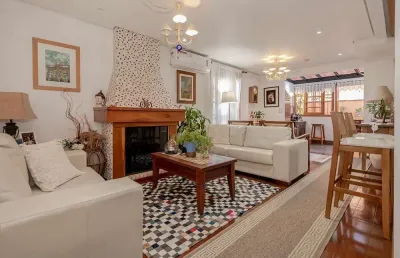 Casa em condomínio fechado com 3 quartos à venda na rua sargento nicolau dias de farias, 175, tristeza, porto alegre por r$ 1.185.000