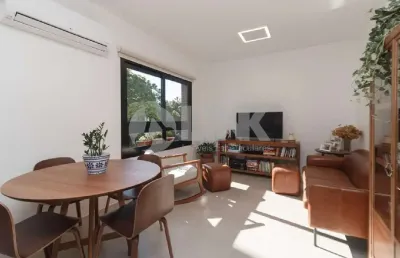 Apartamento mobiliado de 2 quartos com 2 vagas à venda no bairro higienópolis em porto alegre