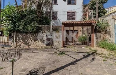 Casa de 6 quartos com 2 vagas à venda no bairro cristo redentor em porto alegre